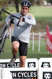 开云在线入口-全国速度滑冰青年锦标赛新纪录再现，2021年全国速度滑冰比赛直播